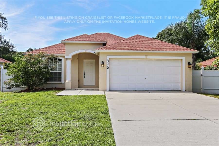 15272 Waverly St in Clearwater, FL - Building Photo