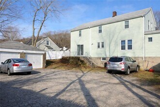 866 Weeden St in Pawtucket, RI - Building Photo - Building Photo