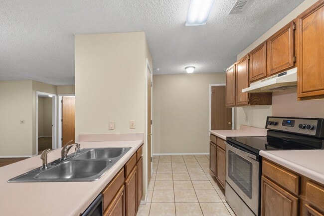 2845 Riverridge Dr in Fayetteville, AR - Building Photo - Building Photo
