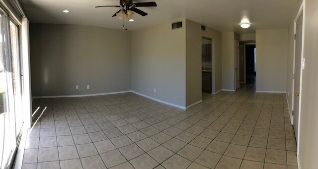 15909 River Rd in Hahnville, LA - Building Photo