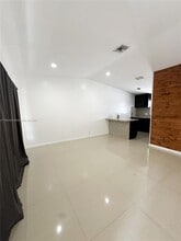 313 Hendricks Isle in Fort Lauderdale, FL - Foto de edificio - Building Photo