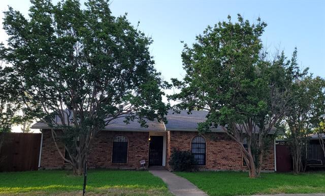 property at 3726 Red Oak Dr
