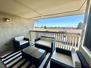 6386 Caminito Marcial in San Diego, CA - Building Photo - Building Photo