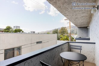 611 N Howard St-Unit -FL3-ID1318 in Glendale, CA - Building Photo - Building Photo