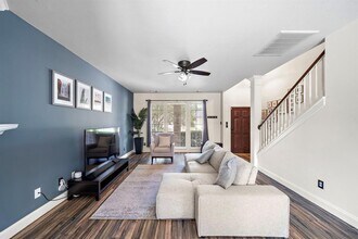 3607 Chesapeake Ct in Pearland, TX - Building Photo - Building Photo