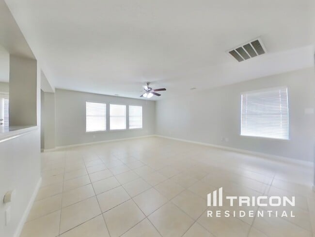 6811 Rustic Pecan Ln in Houston, TX - Building Photo - Building Photo