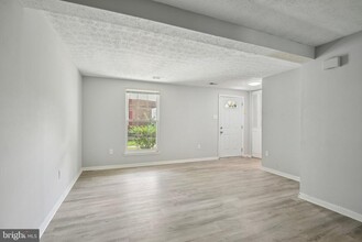 7726 Mandan Rd in Greenbelt, MD - Building Photo - Building Photo