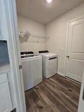 10014 Chatham Run Ln in Charlotte, NC - Building Photo - Building Photo