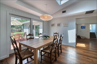 194 Woodbine Dr-Unit -ID1018993P in East Hampton, NY - Building Photo - Building Photo