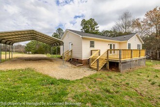 6323 Old Beatty Ford Rd in Rockwell, NC - Building Photo - Building Photo