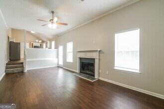 6887 Fields Dr in Douglasville, GA - Building Photo - Building Photo