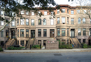 369 1st St Apartments