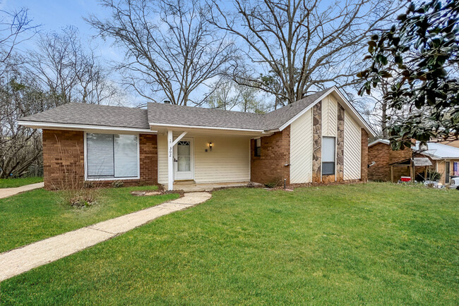 property at 302 Gardenia Rd