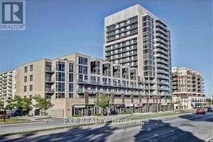 1940 Ironstone Dr in Burlington, ON - Building Photo