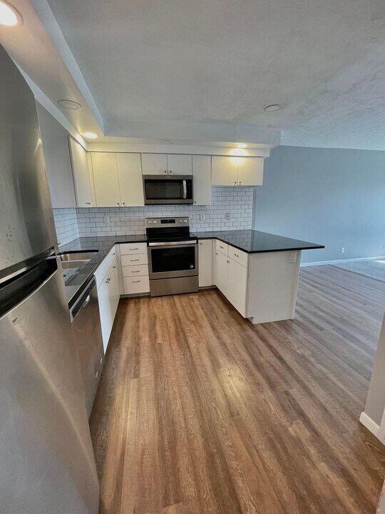 602 W 23rd Ave in Bellevue, NE - Building Photo