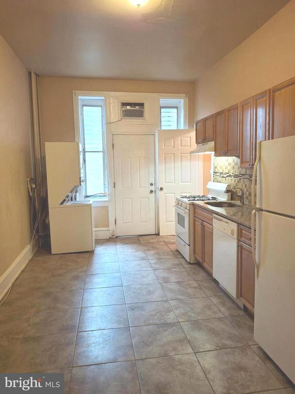 property at 310 S 12th St