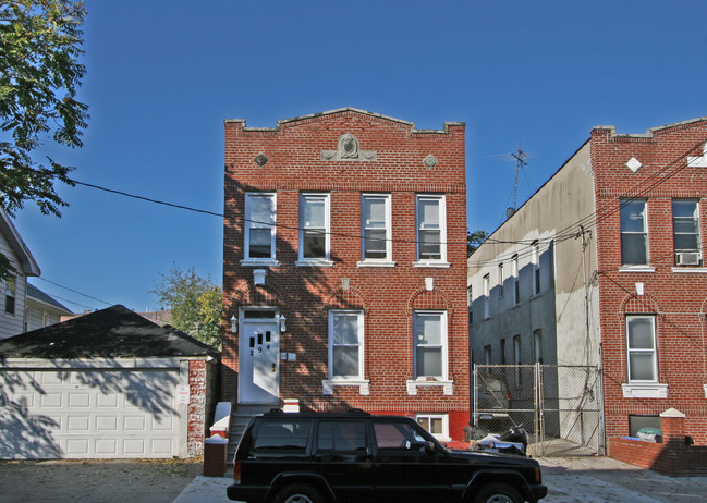 294 E 55th St in Brooklyn, NY - Foto de edificio - Building Photo