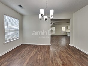 125 Ducane St in Summerville, SC - Foto de edificio - Building Photo