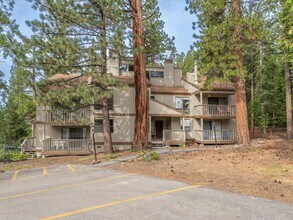 1001 Commonwealth Dr in Kings Beach, CA - Building Photo - Building Photo