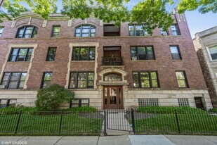 3708 N Racine Ave, Unit 2 in Chicago, IL - Building Photo