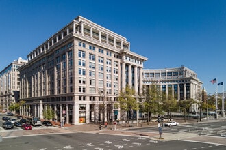 Residences at Market Square - West Tower in Washington, DC - Foto de edificio - Building Photo