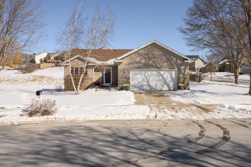 5047 Florence Dr NW in Rochester, MN - Building Photo
