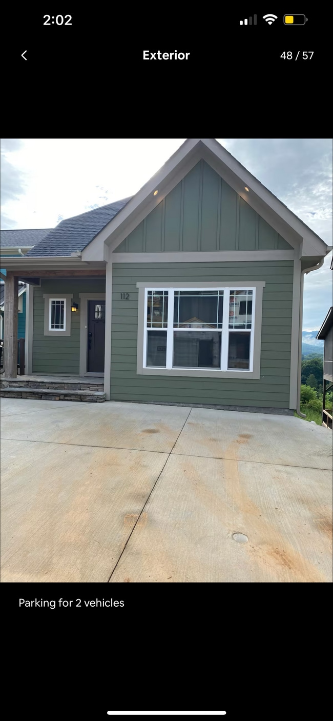 112 Chepstow Pl in Black Mountain, NC - Building Photo - Building Photo