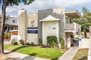 5447 Norwalk Blvd in Whittier, CA - Building Photo