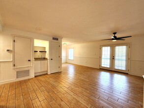 488 W Par St in Orlando, FL - Building Photo - Building Photo