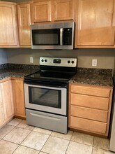 139 Northtowne St in Lebanon, IL - Building Photo - Building Photo