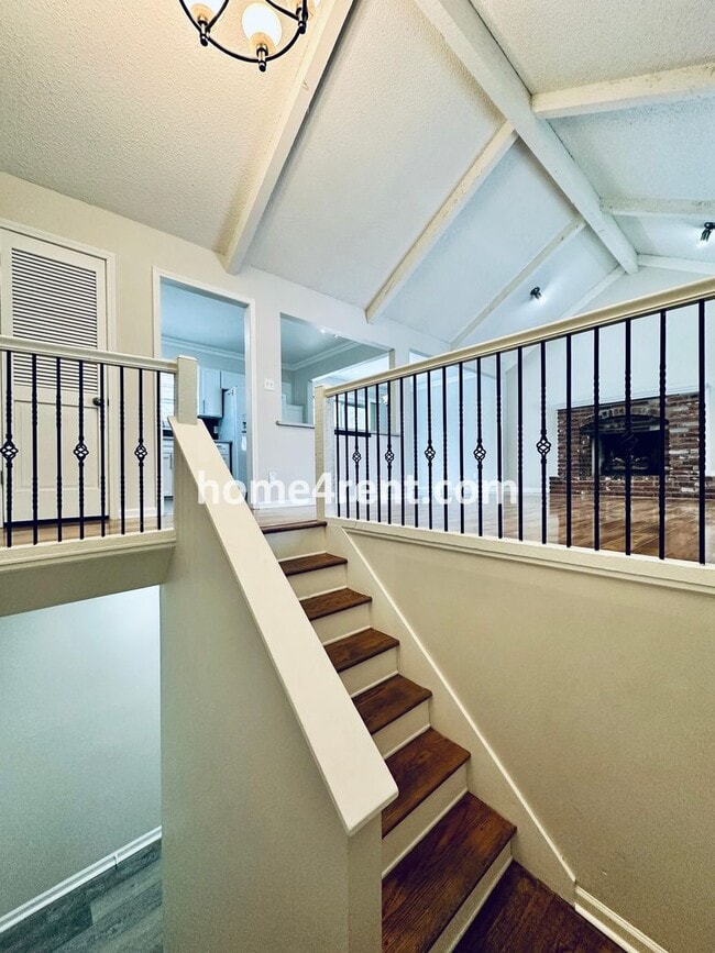 13032 W 102nd Terrace in Lenexa, KS - Building Photo - Building Photo