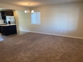702 Courage Ct in Port Orchard, WA - Building Photo - Building Photo