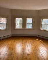 139 Antrim St, Unit 3 in Cambridge, MA - Building Photo