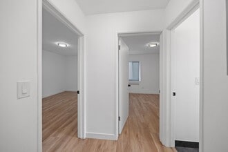 1433 S San Antonio Ave in Pomona, CA - Foto de edificio - Building Photo