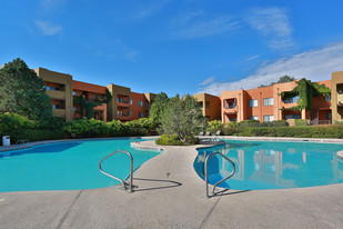 Cottonwood Ranch Apartments