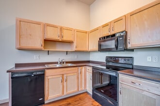 Retlaw in Fond du Lac, WI - Building Photo - Building Photo