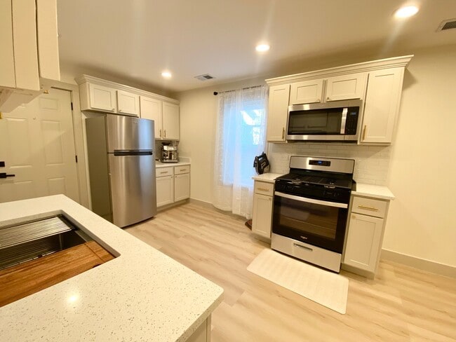 3126 W 38th St, Unit 1r in Chicago, IL - Foto de edificio - Building Photo