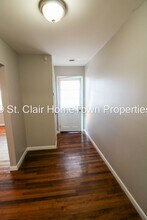 2406 12th Ave N in Pell City, AL - Building Photo - Building Photo