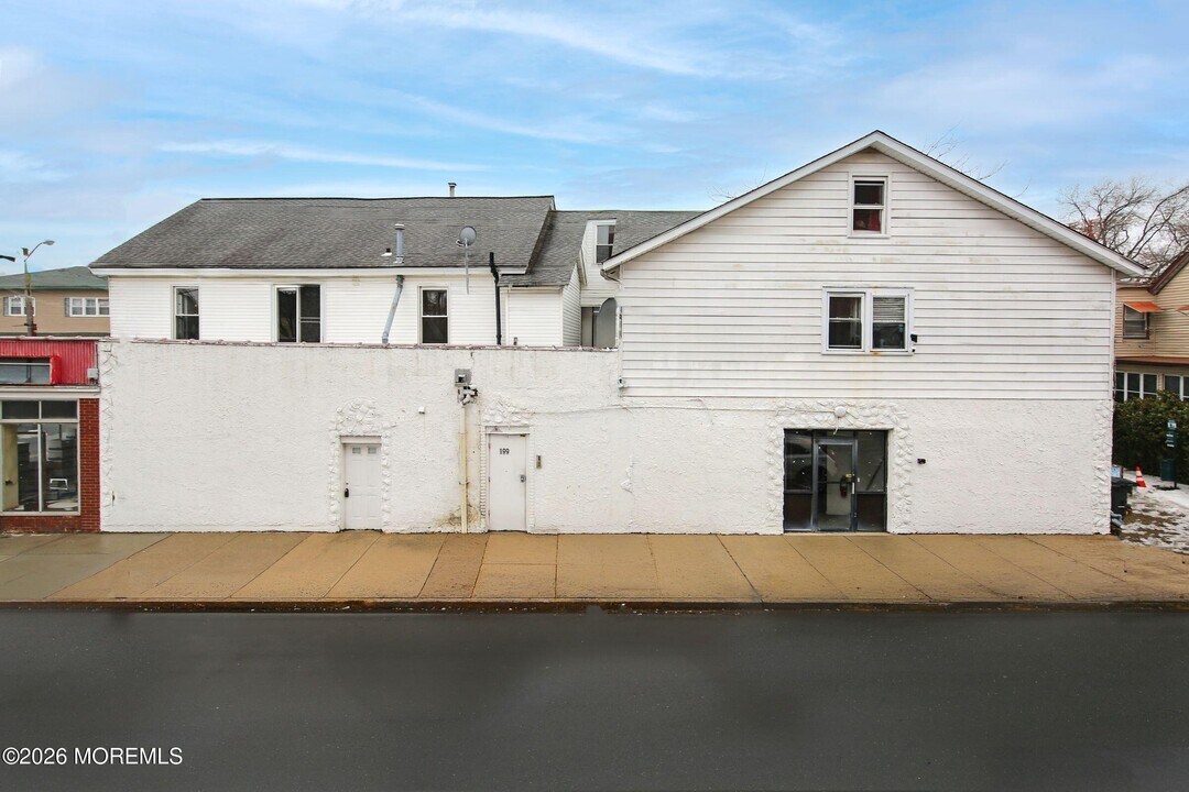 199 Myrtle Ave in Keansburg, NJ - Building Photo