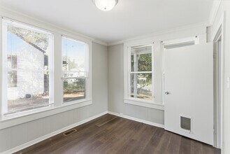 2927 Dempster St NE in Knoxville, TN - Building Photo - Building Photo