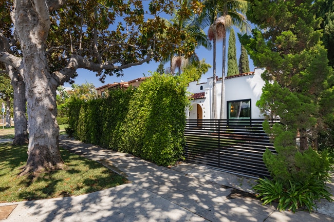 property at 722 N La Jolla Ave