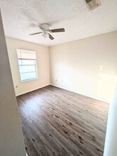 401 N 4th St, Unit E in Copperas Cove, TX - Building Photo - Building Photo