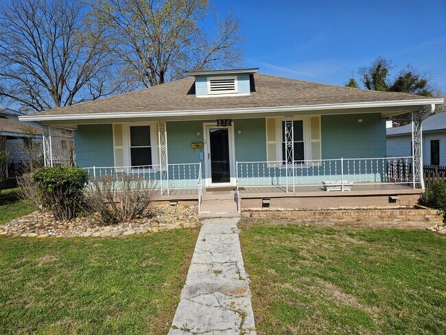 property at 276 Glascock St