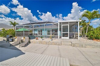 2868 Sanibel Blvd in Saint James City, FL - Building Photo - Building Photo