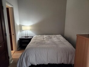 912 Channelside Dr, Unit 2808 in Tampa, FL - Building Photo - Building Photo