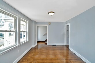 97 Ruggles St in Quincy, MA - Building Photo - Building Photo
