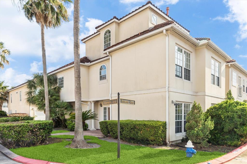 7107 Harmony Cove in Houston, TX - Building Photo