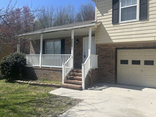 2623 Crestpark Rd in Knoxville, TN - Building Photo - Building Photo