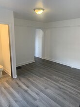 525 Sunnyside Ave in East Pittsburgh, PA - Building Photo - Building Photo