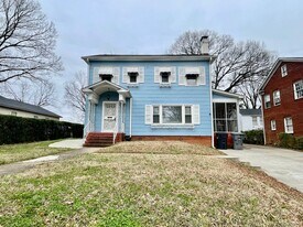 1714 Oaklawn Ave in Charlotte, NC - Building Photo